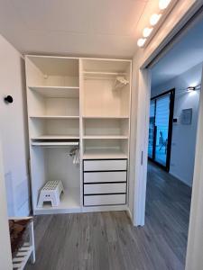 Casa Tirana 24 - A soli 15 minuti dal centro di Milano - Collegamento diretto con Aeroporto di Linate