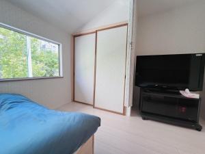 Chuoku Osaka A quiet standalone house3 minutes to Tanimachi 6 Station 10minute walk to Osaka Castle near Shinsaibashi Dotonbori