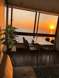 Hermoso departamento en Costa de Montemar, Concón -las piscinas sólo se pueden usar en arriendos sobre 15 días