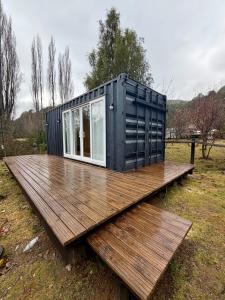 El Refugio Container