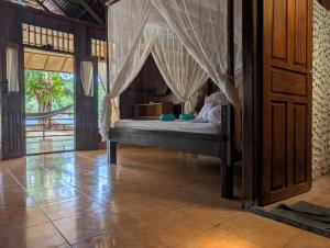 Fadhila Cottages Togean Dive Resort