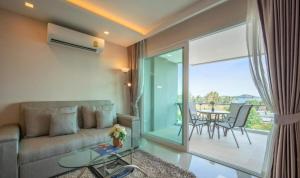 Sea View Condo 1 Bedroom and Sofa Bed Rooftop Pool in Rawai
