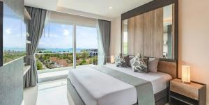 Sea View Condo 1 Bedroom and Sofa Bed Rooftop Pool in Rawai