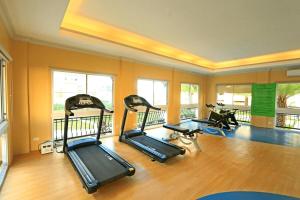Comfy 2BR Stay San Remo Oasis