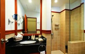 Laguna Fairway 3B villa-golf view