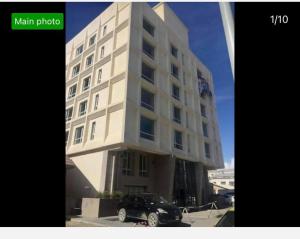 Queen bedroom with private bathroom