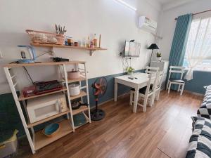 Old Saigon Apartment