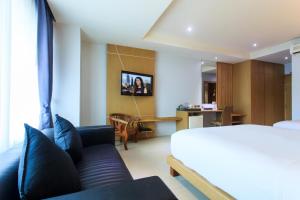 Chaweng Cove Beach Resort