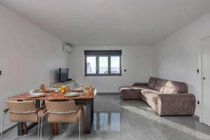 Pool House Old Town - Happy Rentals