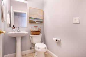 Shoreside Oasis Amazing Views & Spacious 5BR 4BA
