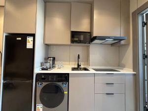 401 tara-JRE Jabal Al Lweibdeh with stunning view