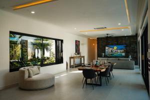 Villa Elysian 2 - 4 master Bedroom & kids room Pool Villa