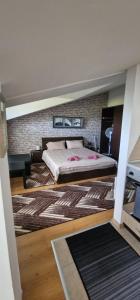 Aspen golf studio B402