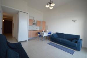 Studio Apartment with Sea View