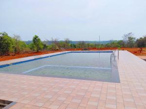Nature Trails Kundalika, Kolad