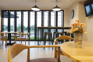 Esy Hotel