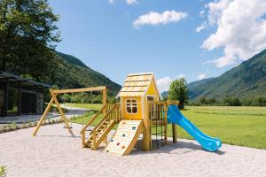 Soca River Resort - Riverside Bed & Breakfast