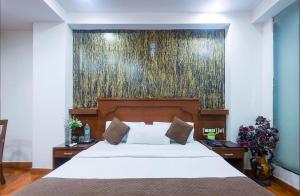 Hotel Shivdev International, near New Delhi Railway Station & City Centre