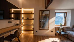 Lakeview apartments by GardaDoma