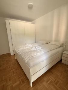 Apartment in the center of Bohinjska Bistrica N1-4
