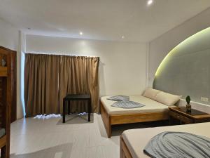 Nayah Beach Resort Sipalay Family Room 1
