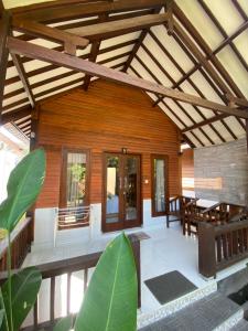 Puring Bungalows Gili Air