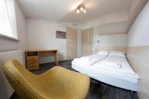 Yourplace SM25 Apartments