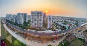 Lush Living - Central location in Vinhomes Grand Park
