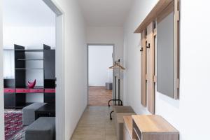 Hetmańska Homely Apartment by BookingHost