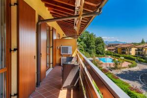 Garda Tulipano tranquillo bilocale con piscina e terrazza