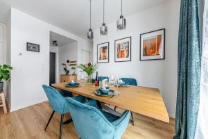 Zenit Horizon Residence with AC , Garage