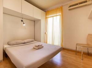 Apartment Salva - 3 bedroom in Poble Sec