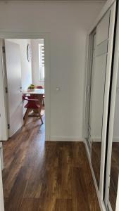 Cozy Ivory Studio