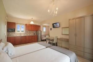 Megali Luxuries Apartments
