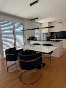 Luxury Penthouse-Apartment mit Rooftop-Terrasse