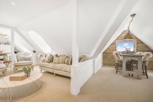 Fistral Loft