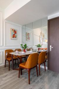 2Br-City Arch Luxury Apartment-Hanas Apart