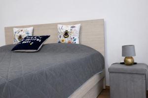 Honey Apartment