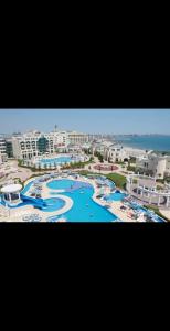 First Line Sunset Resort Apartment