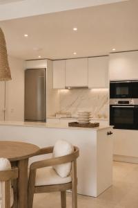 Luxury new 2 bedroom apartment with terrace
