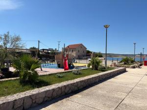 Apartmani Fićurin Starigrad Paklenica