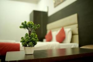 Hotel Uddhav Palace