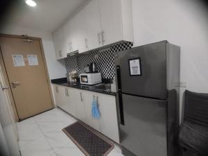 Sea residence Affordable staycation in Pasay city by R&G