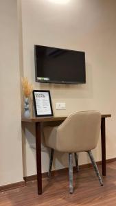Luxury Stay in Greater Noida Near Expo Mart