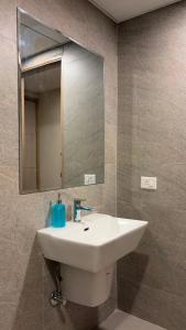 Luxury Stay in Greater Noida Near Expo Mart