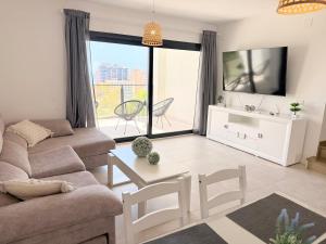 New family townhouse, 5 minutes on foot from the beach BENALMADENA COAST