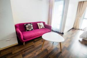 West Lake Apartment