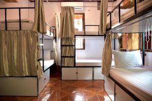 Luang Prabang Mountain View Hostel & Bar