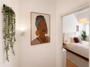1E- Walk Everywhere from Lisbons Most Iconic Neighborhoods, Rossio, Chiado, Baixa and Liberty Avenue