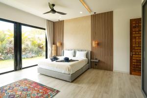 Eden Escape - 5BR Luxury Pool Villa - Kids Room